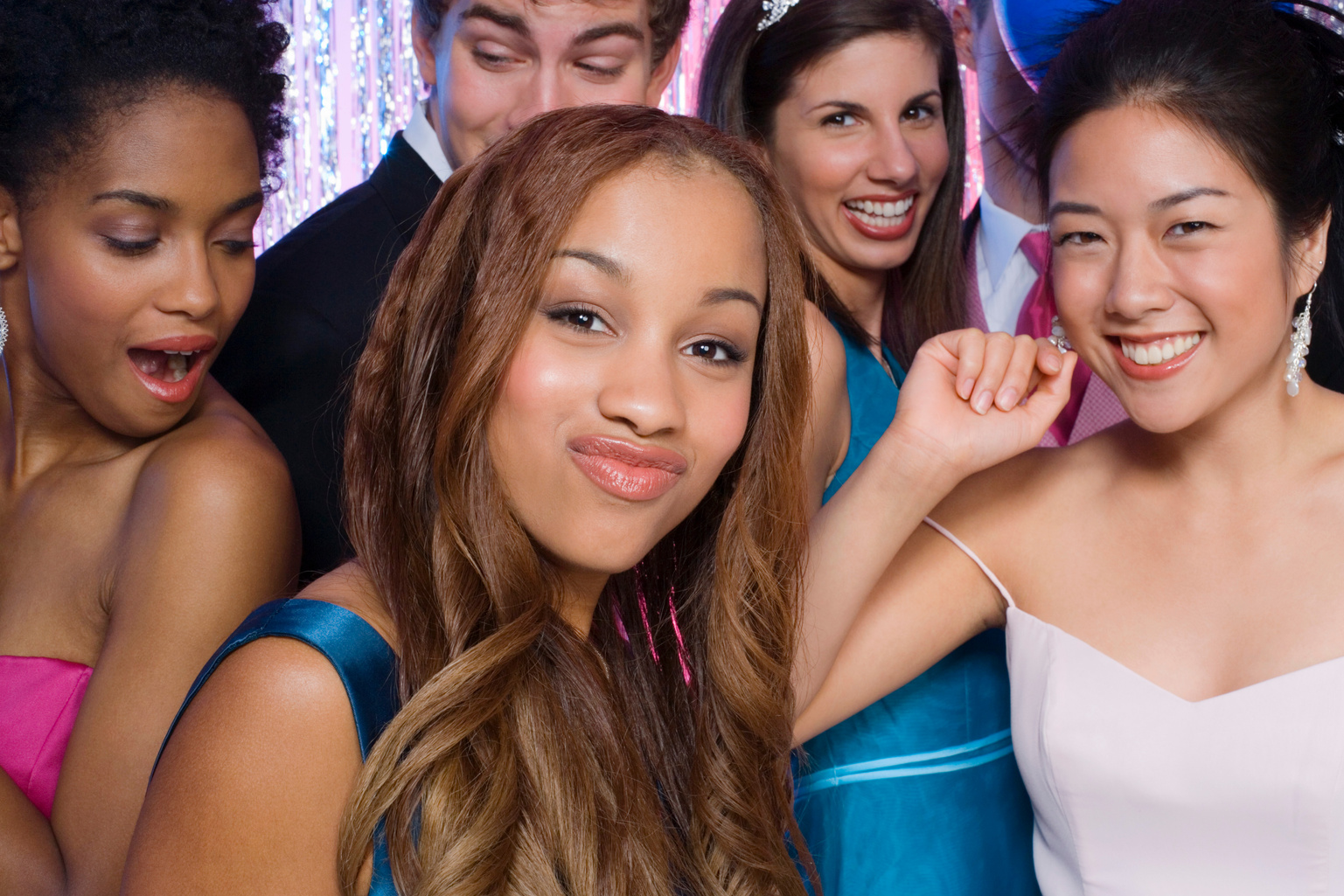 Teens at prom dancing